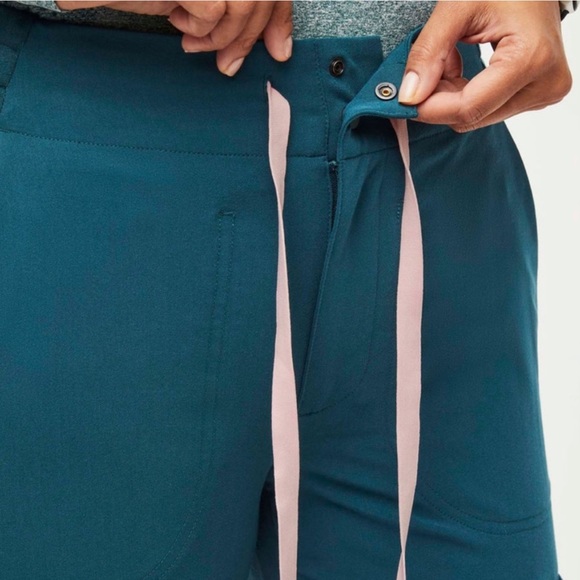 FIGS | XXS Tall High Waisted Sumaiya Skinny Scrub Pants - Picture 9 of 9